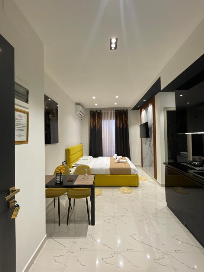 Sueno Apartments & Suites 地拉那 外观 照片