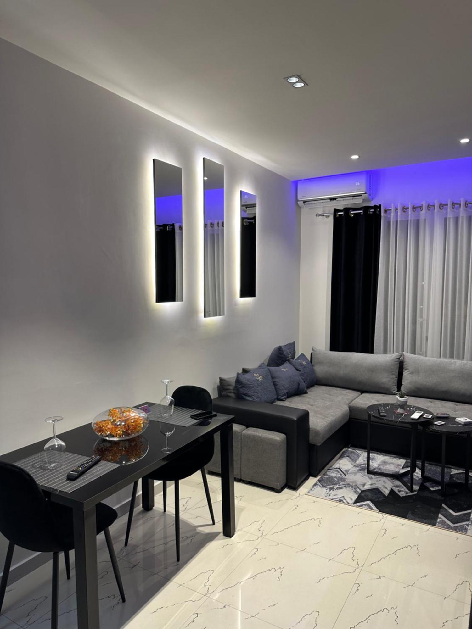 Sueno Apartments & Suites 地拉那 外观 照片