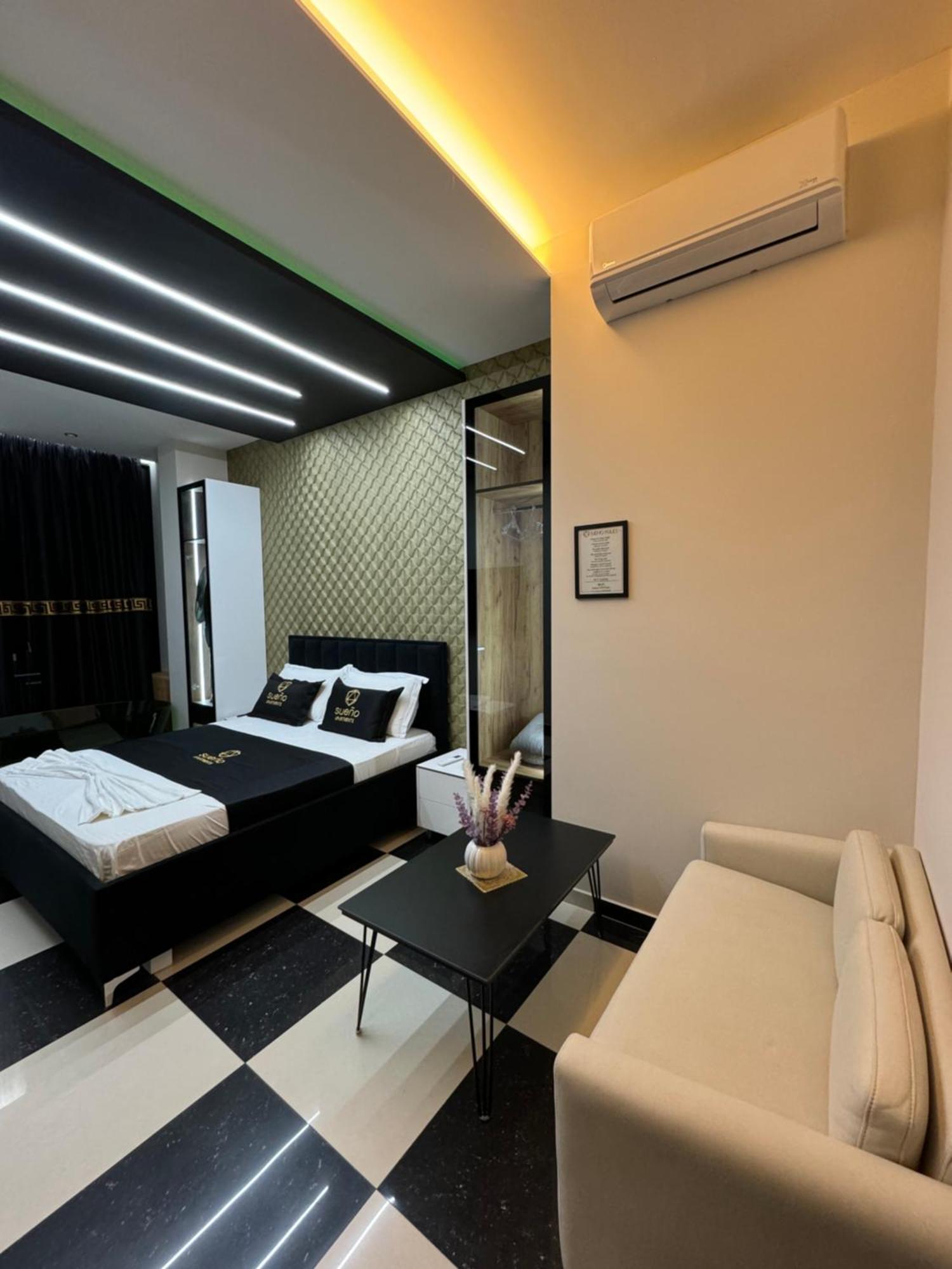 Sueno Apartments & Suites 地拉那 外观 照片