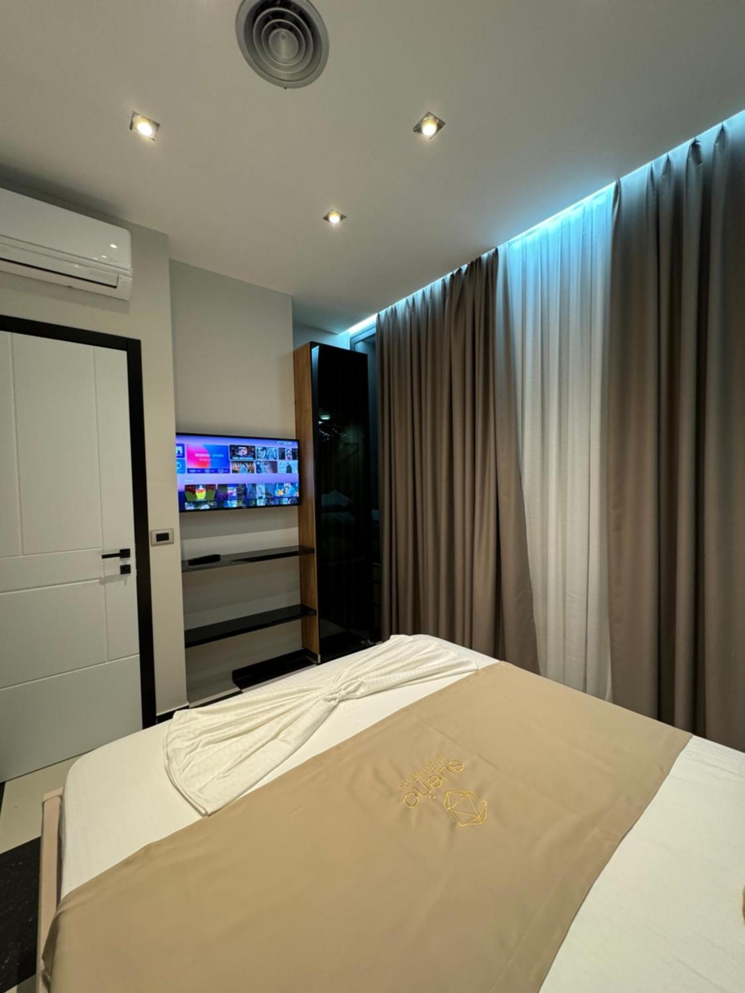 Sueno Apartments & Suites 地拉那 外观 照片