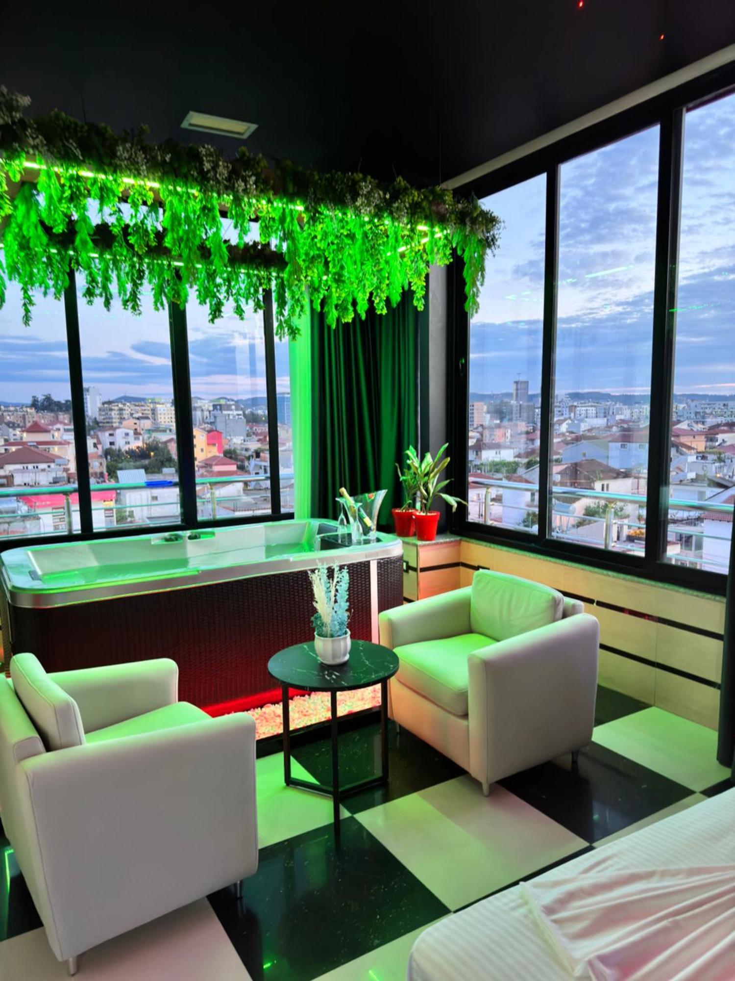 Sueno Apartments & Suites 地拉那 外观 照片